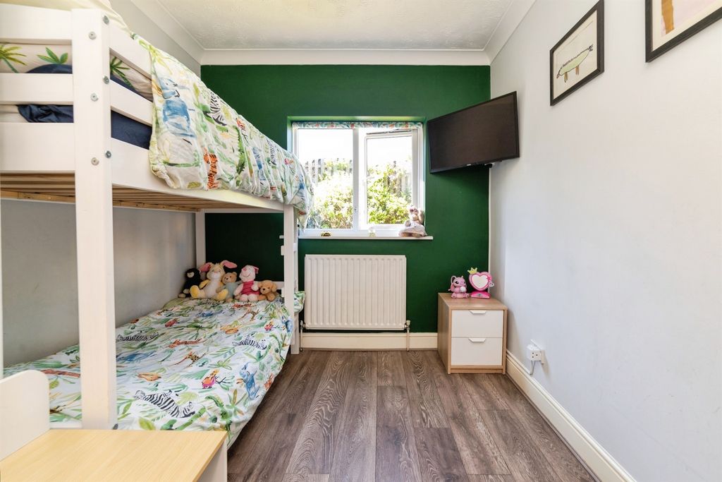 Additional image 13 of 2 bed maisonette for saleWillowdene, Watton At Stone, Hertford SG14