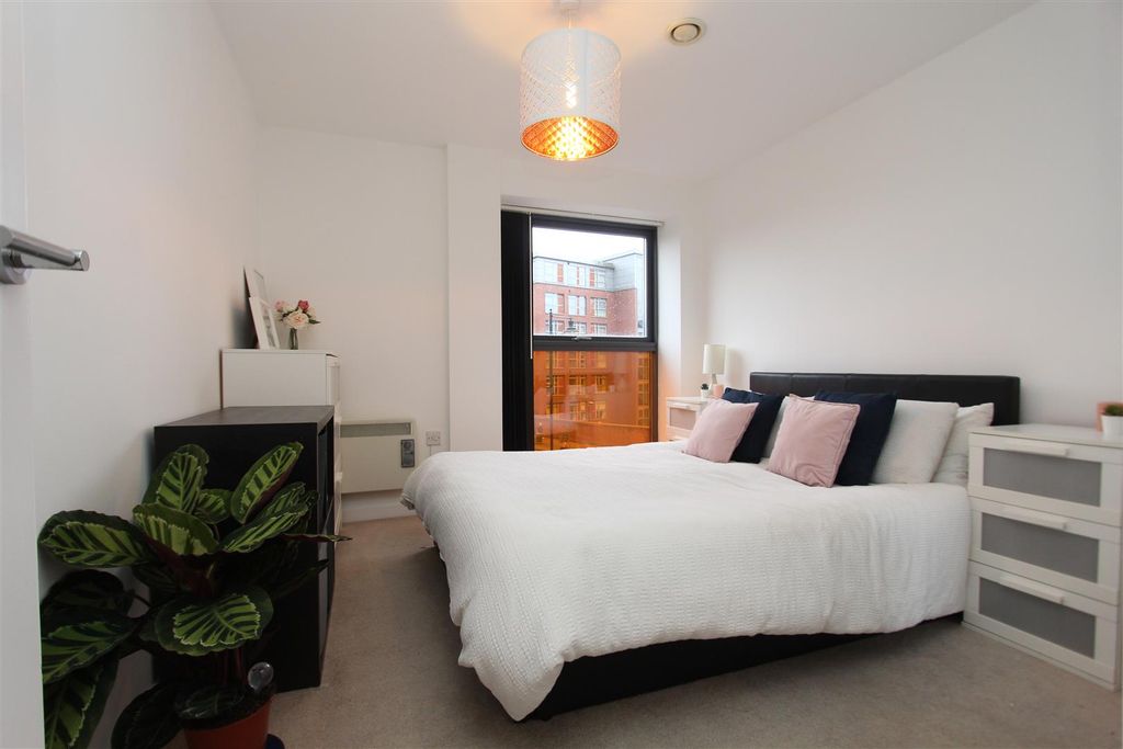 Property photo 3 of 8 Img_8141.Jpg