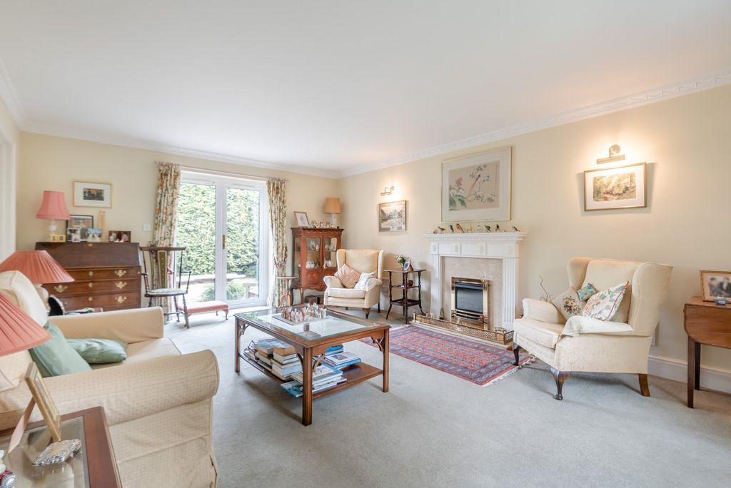 Property photo 2 of 15 Drawing Room