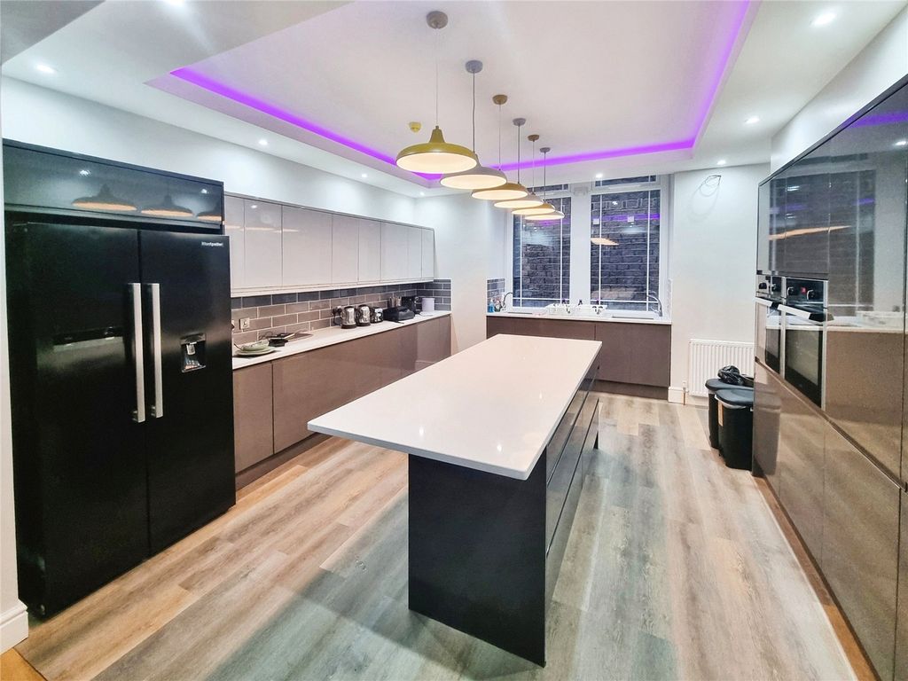 Property photo 1 of 11 Picture No. 11