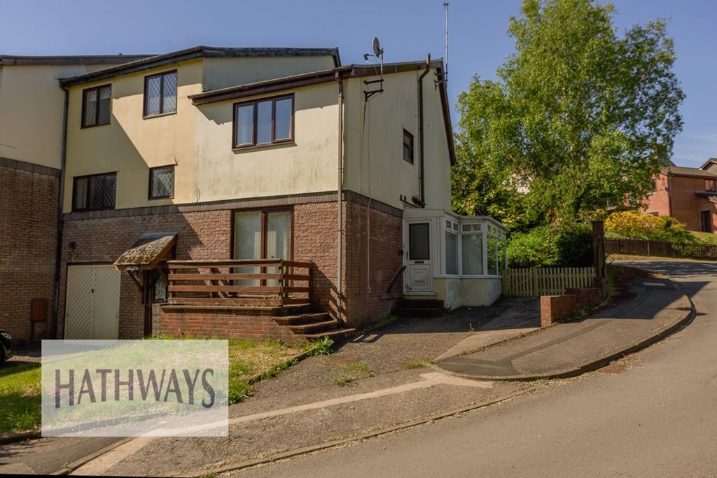 Property photo 1 of 33
