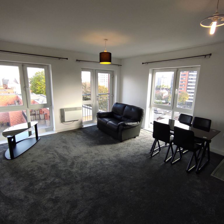 Property photo 1 of 6