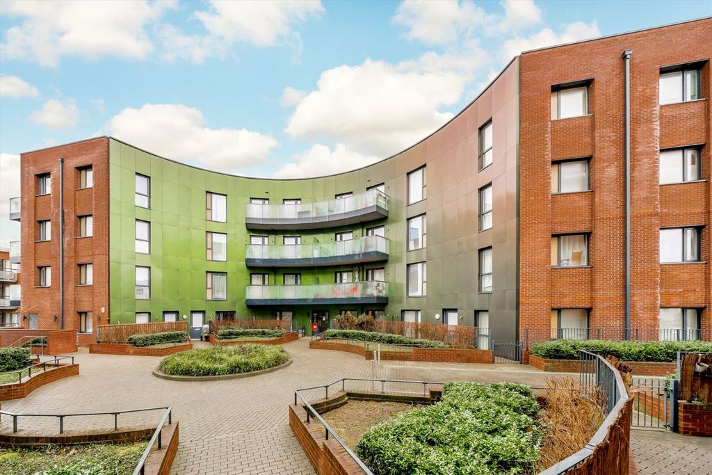 Property photo 1 of 6