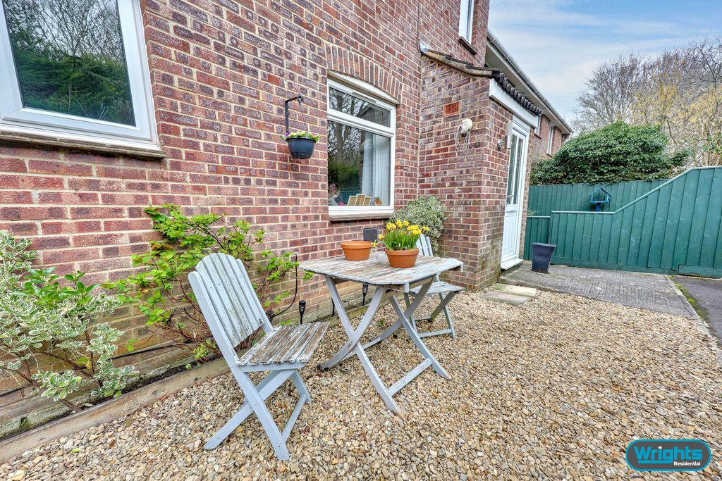 Property photo 2 of 11 Photo 9