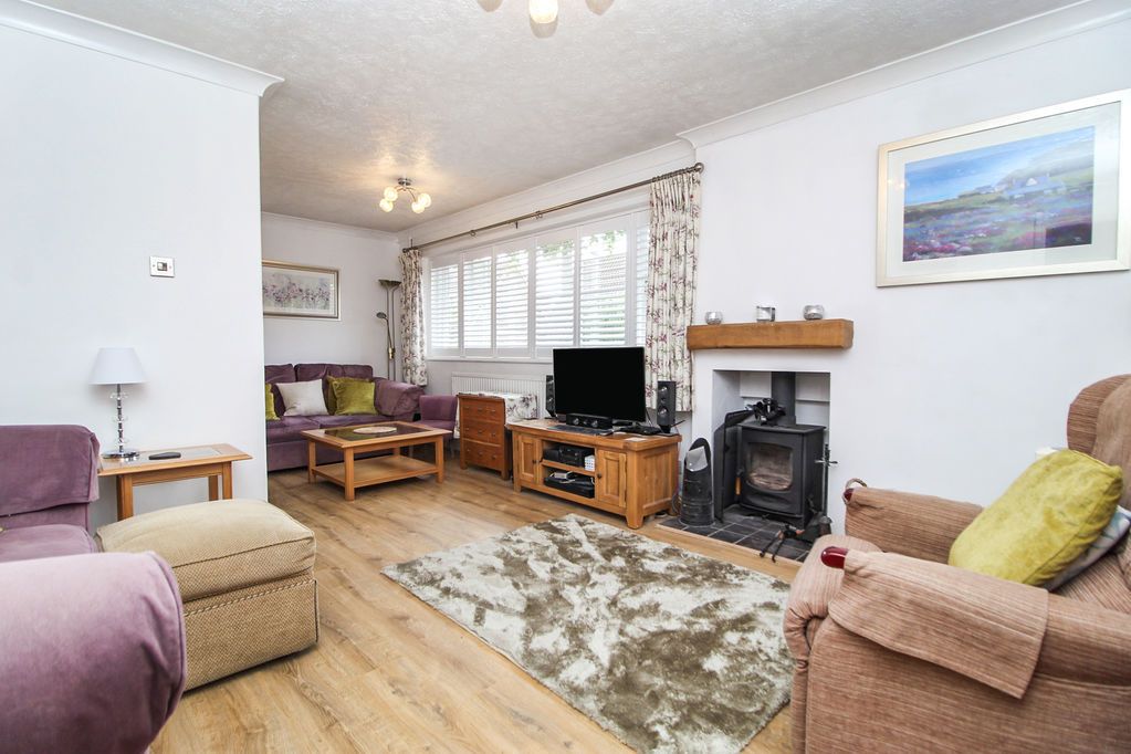 Property photo 2 of 19 Photo 11