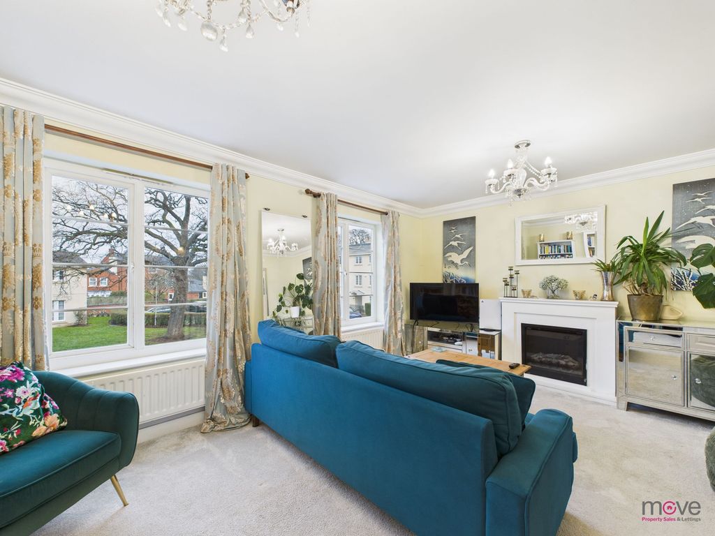 Property photo 3 of 19