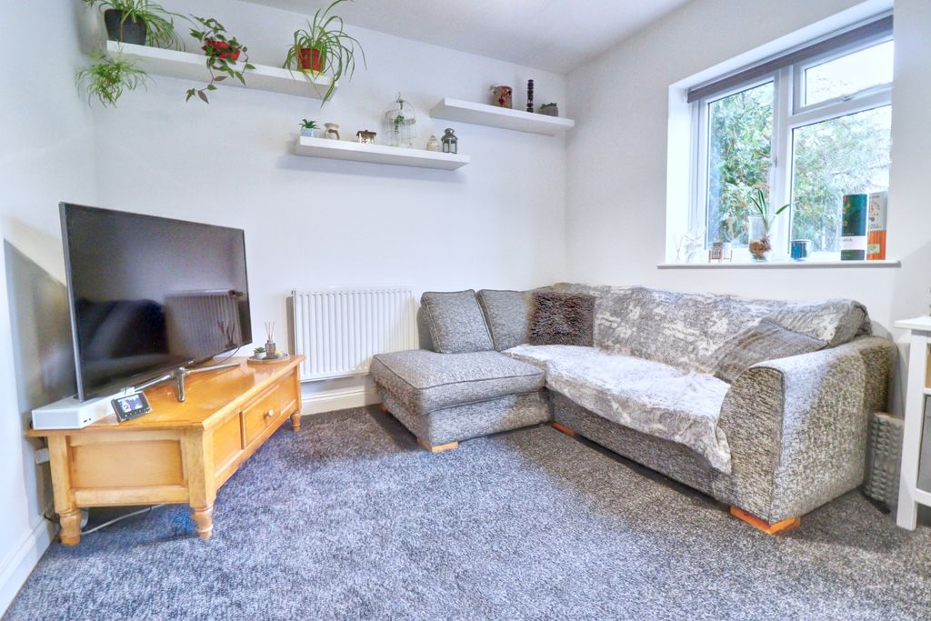 Property photo 2 of 6 Picture No. 02