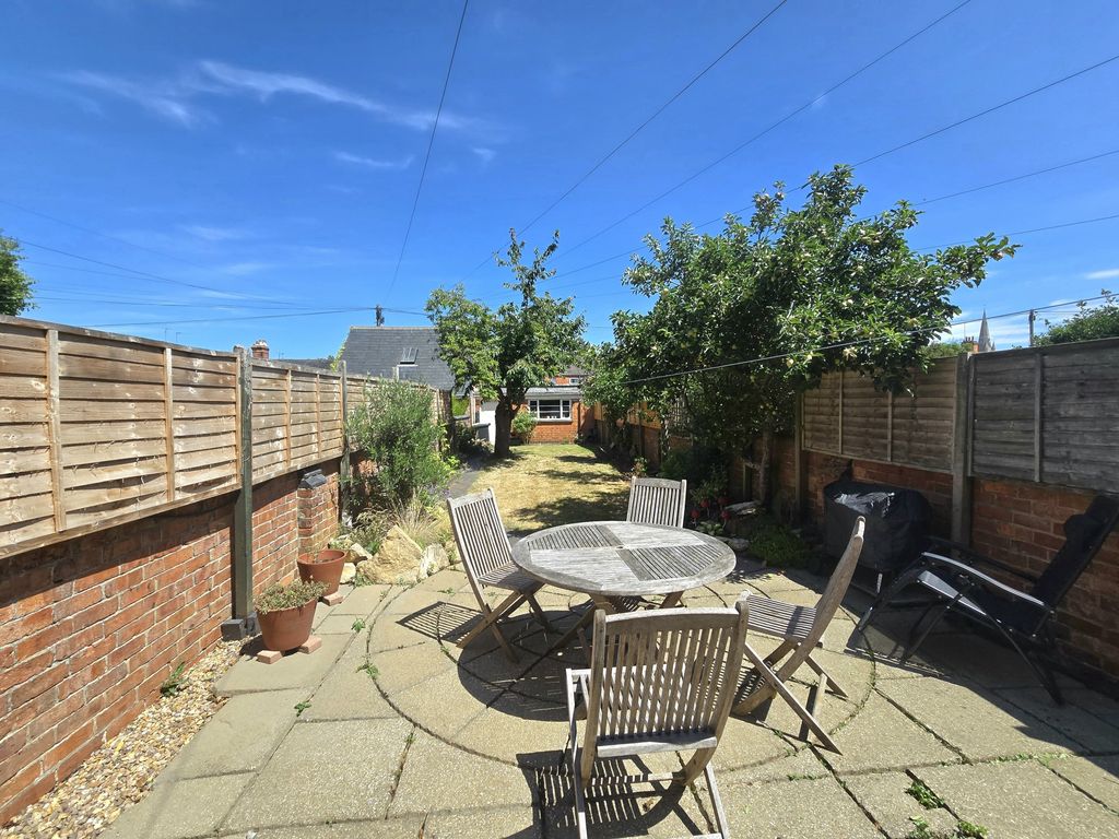 Property photo 3 of 19 Garden
