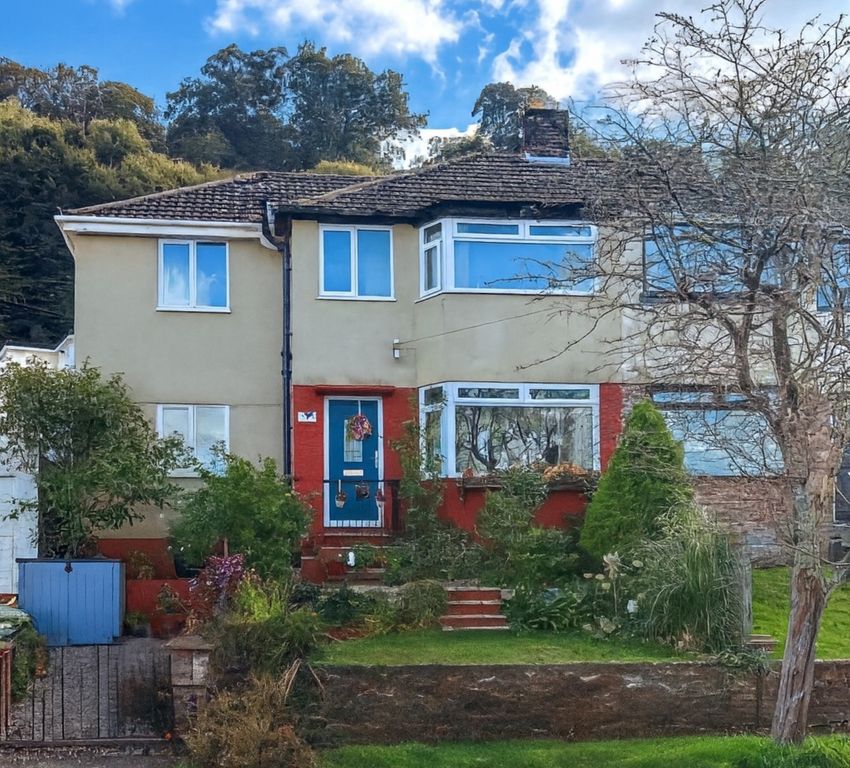 Property photo 1 of 18 Front Of Property