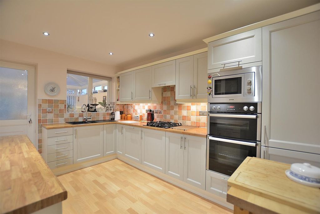 Property photo 3 of 37 Dsc_2883.Jpg