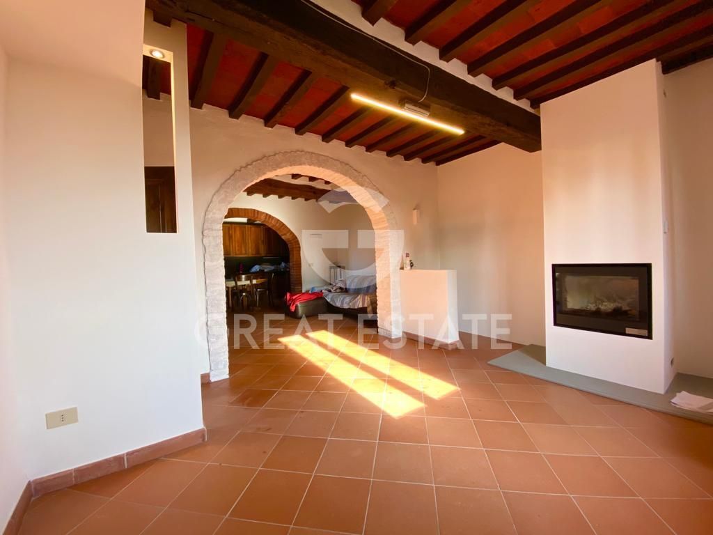 Property photo 2 of 9 Interiors