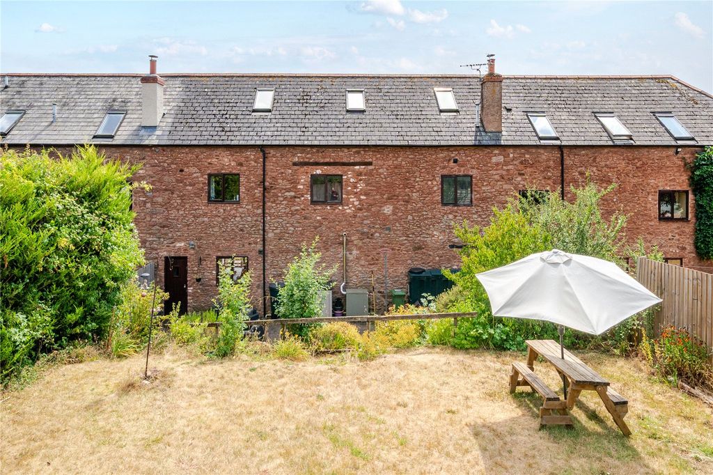 Property photo 1 of 21 Picture No. 18