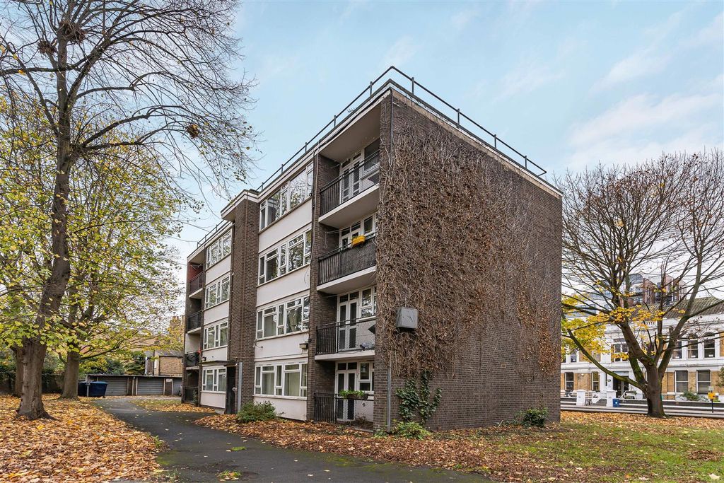 Property photo 1 of 8 3_67512.Jpg