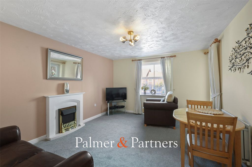 Property photo 2 of 17 Picture No. 06