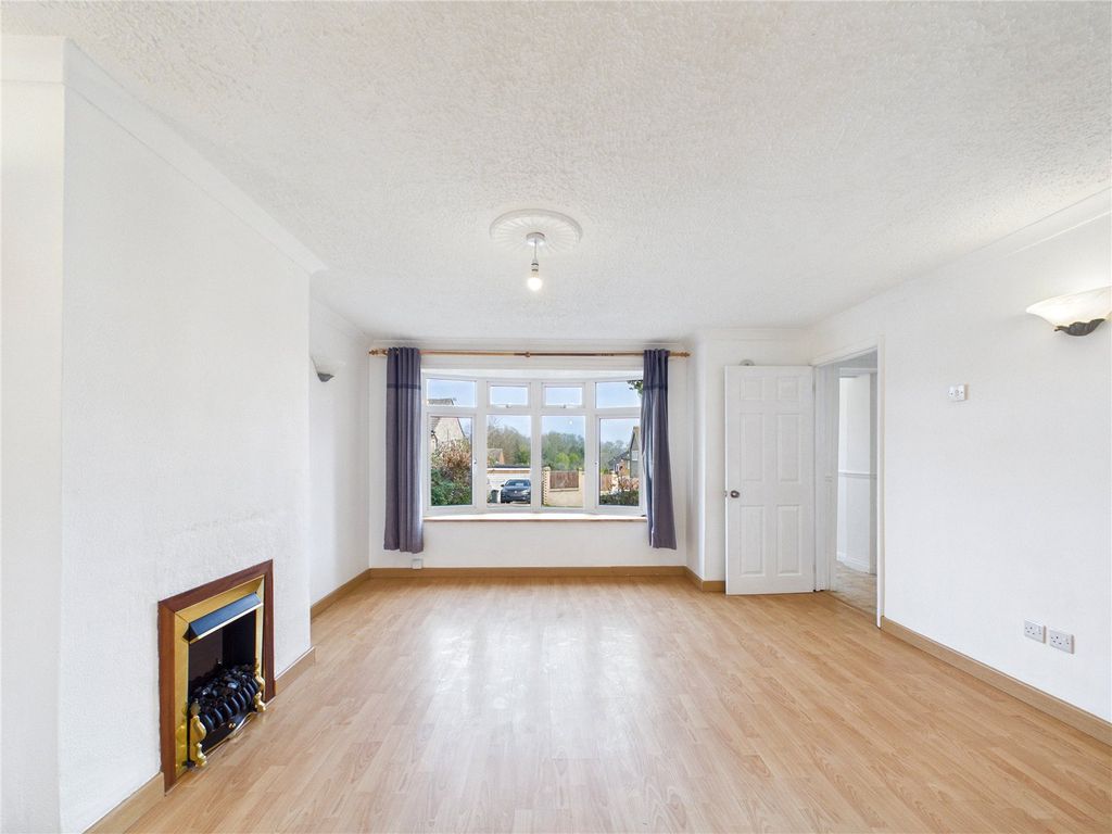 Additional image 4 of 3 bed semi-detached house to rentMeadow View Road, Sudbury, Suffolk CO10