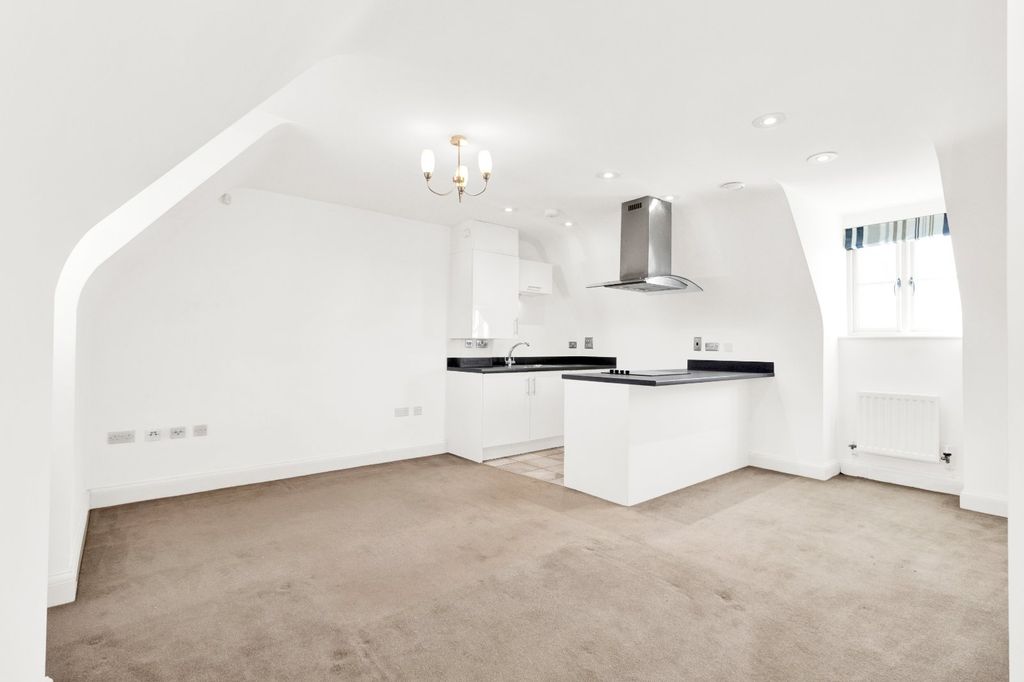 Property photo 2 of 11 Picture No. 06