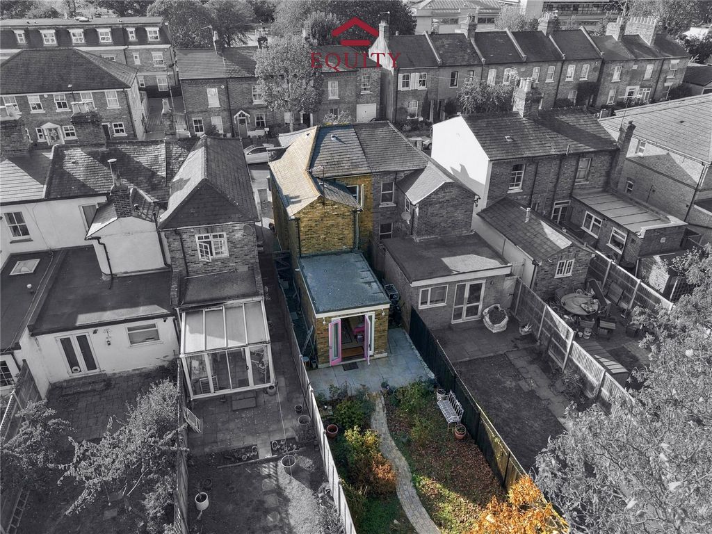 Property photo 2 of 31 Picture No. 47