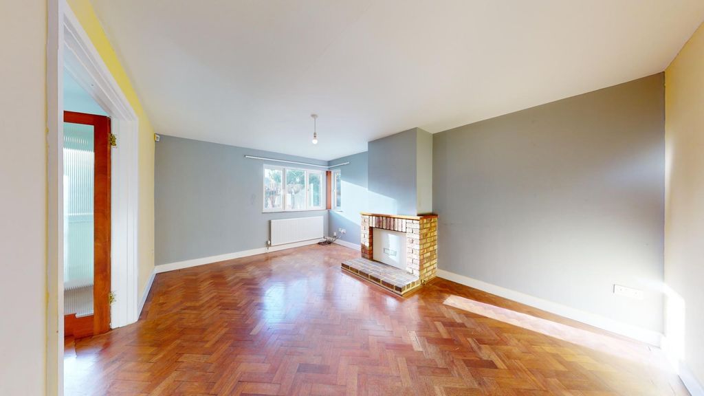 Property photo 2 of 19 The-Vicarage-12202024_113433.Jpg