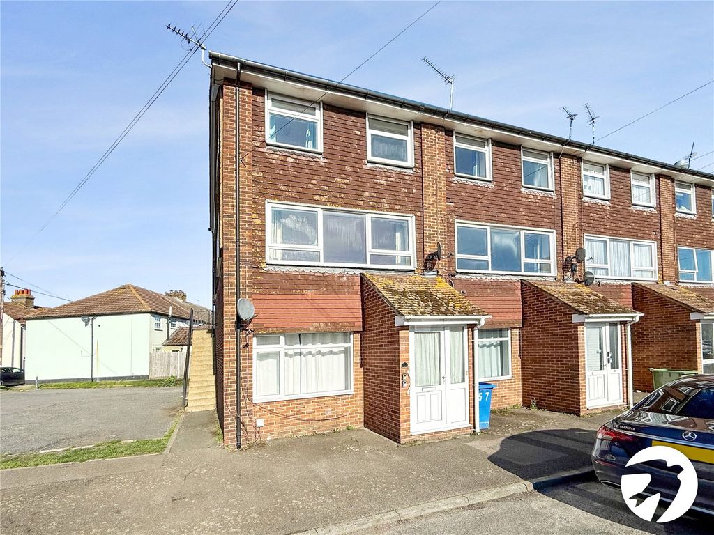 Property photo 1 of 10 Picture No. 11