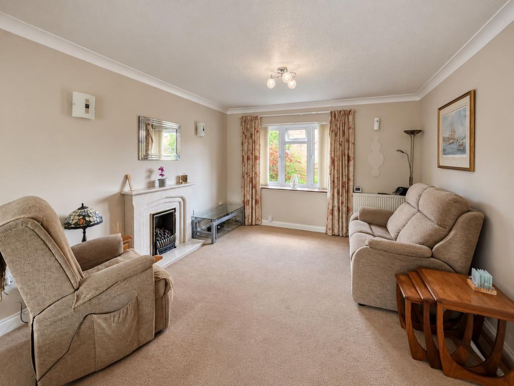 Property photo 3 of 17 3.Png
