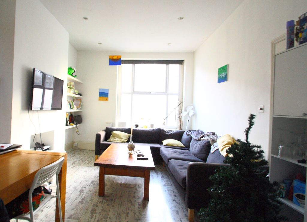 Property photo 3 of 9 Img_2295