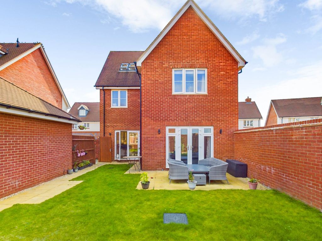 Property photo 2 of 13