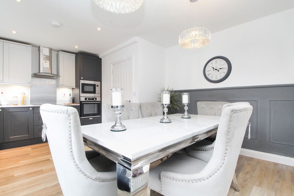 Property photo 3 of 18 Kitchen/Diner