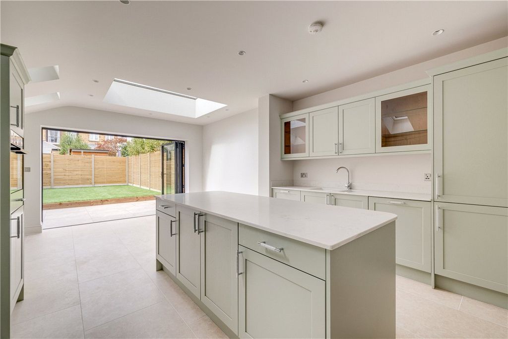 Property photo 1 of 13 Picture No. 06