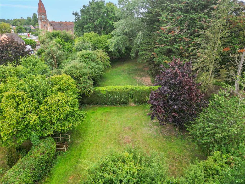 Property photo 3 of 22