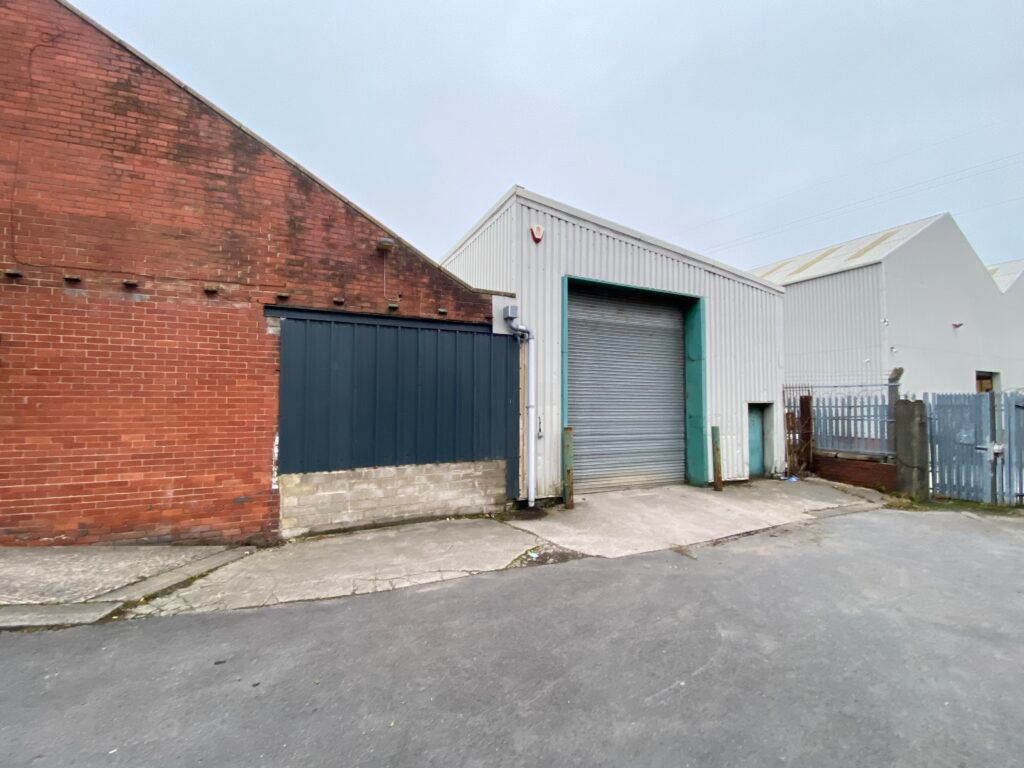 Property photo 2 of 10