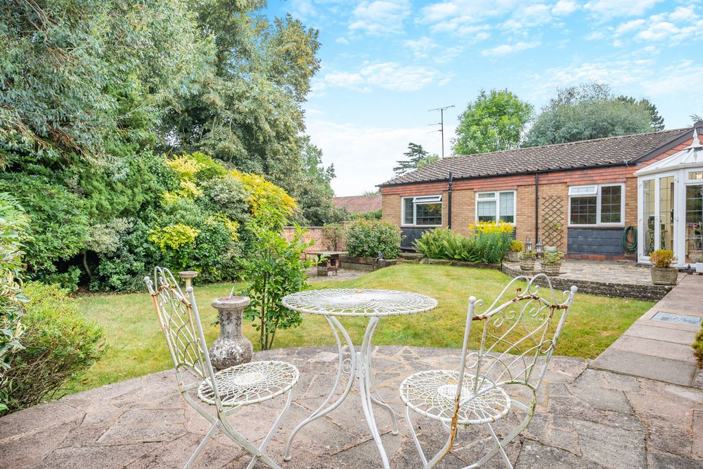 Property photo 3 of 49