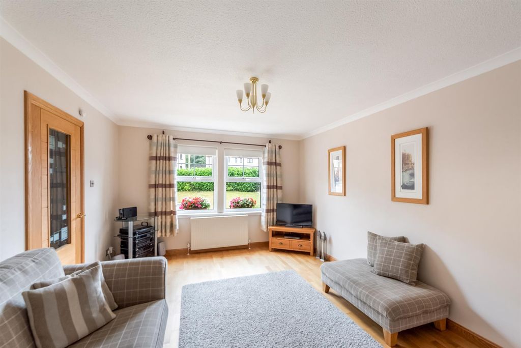 Property photo 3 of 42 05.Jpg