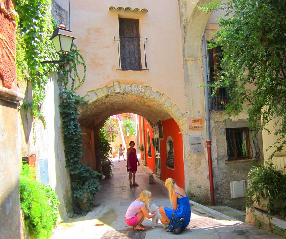 Property photo 3 of 18