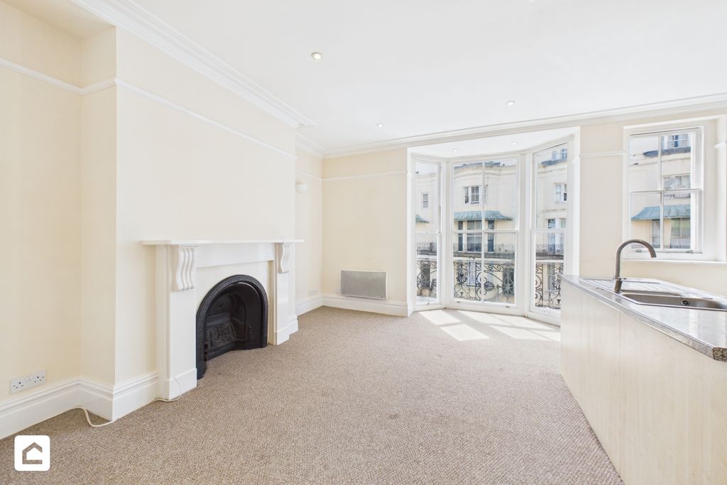 Property photo 1 of 7 Cam02528G0-Pr0482-Still006
