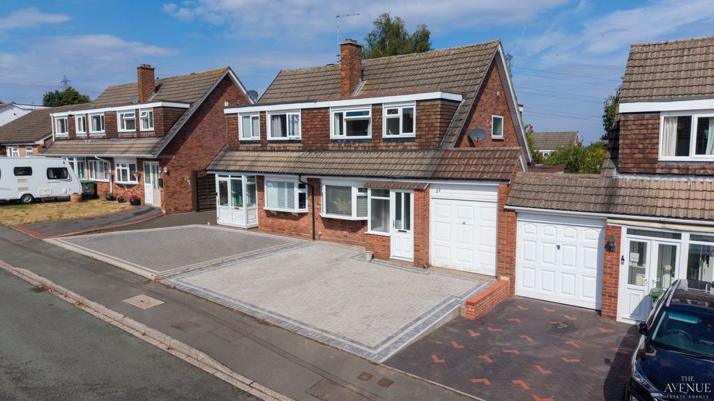 Property photo 2 of 32 5342873