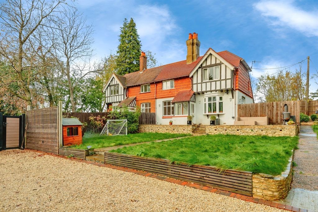 Property photo 1 of 20