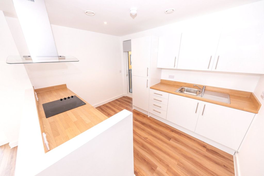 Property photo 3 of 11 Picture No. 11