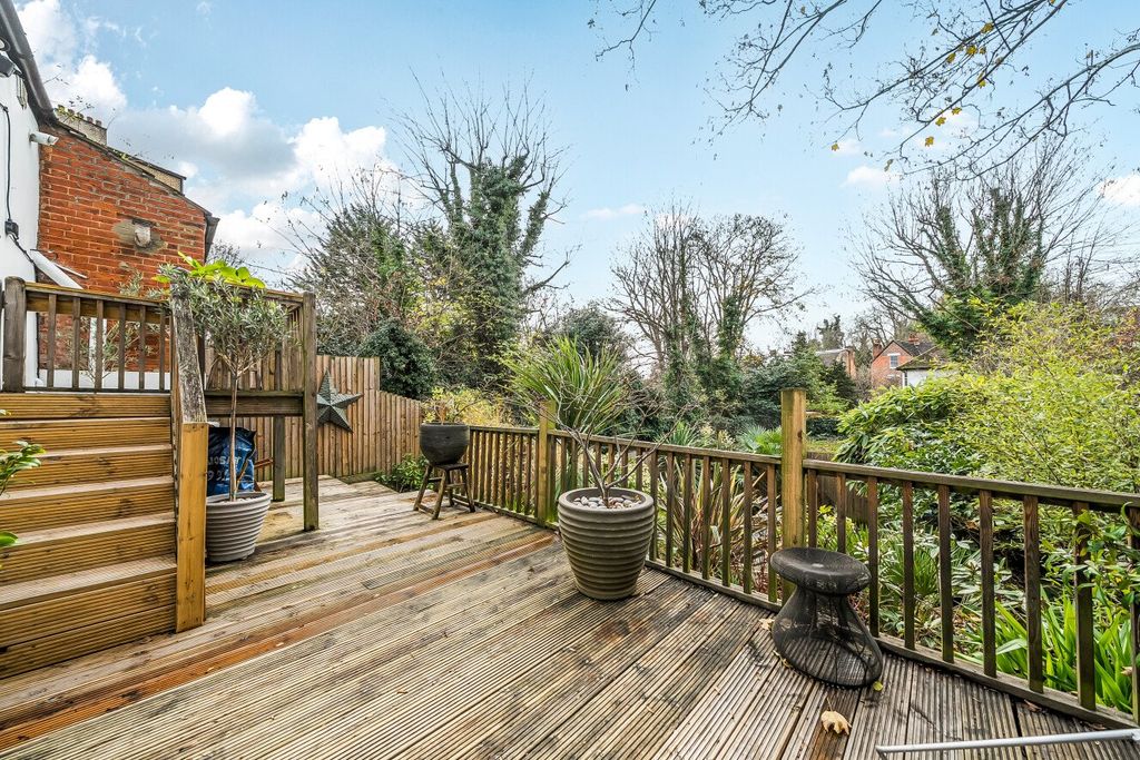 Property photo 3 of 18 Picture No. 21