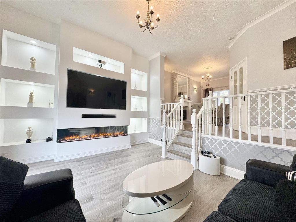 Property photo 3 of 59 Img_9927.Jpeg