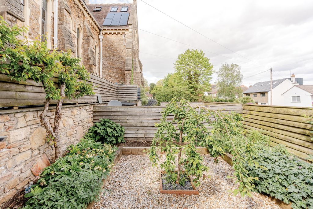 Additional image 25 of 3 bed town house for saleThe View, Woodhill Road BS20