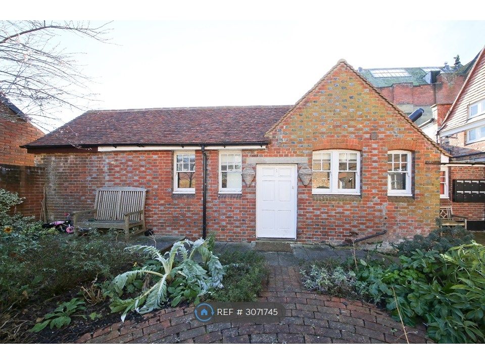 Property photo 1 of 11 The Front Entrance From The Communal Garden.