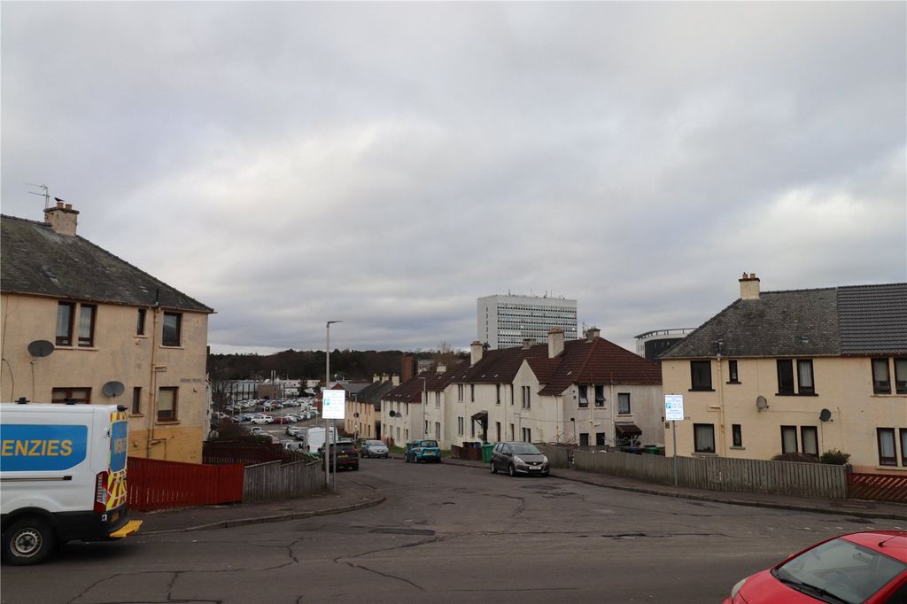 Property photo 2 of 6 Picture No. 06