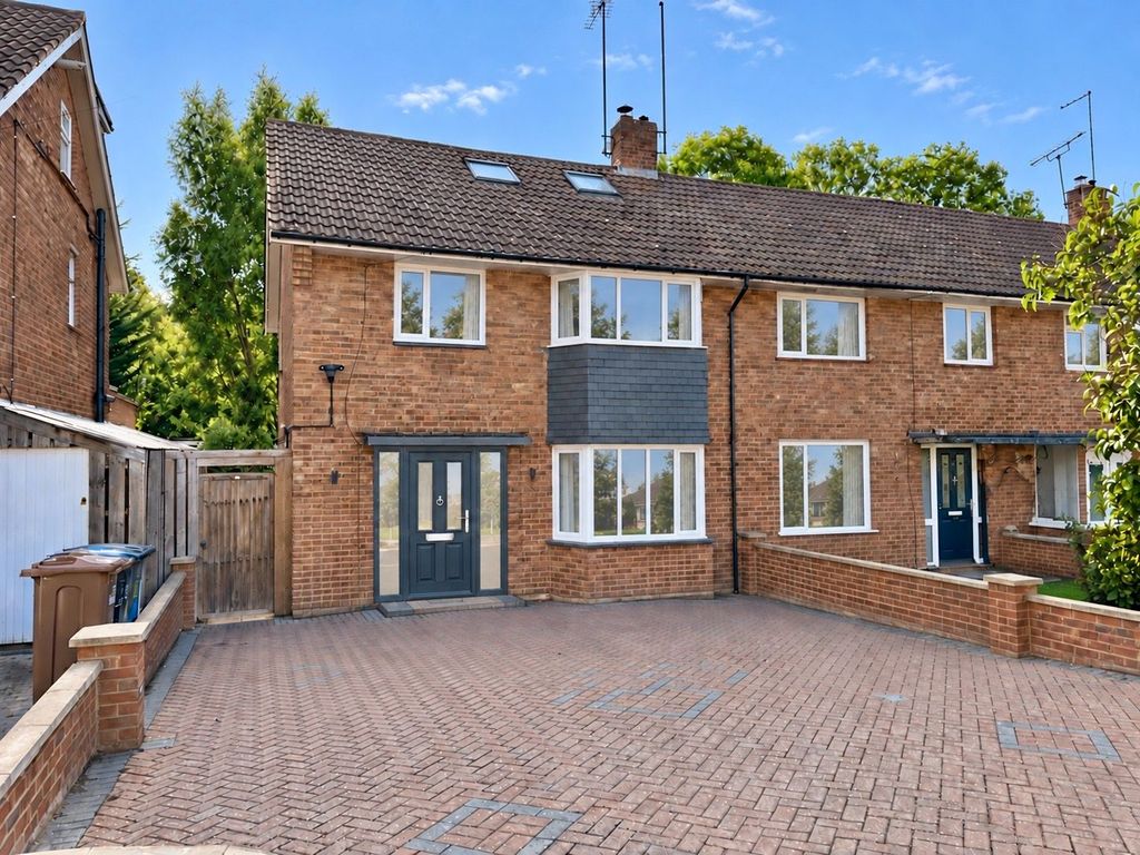 Property photo 2 of 18