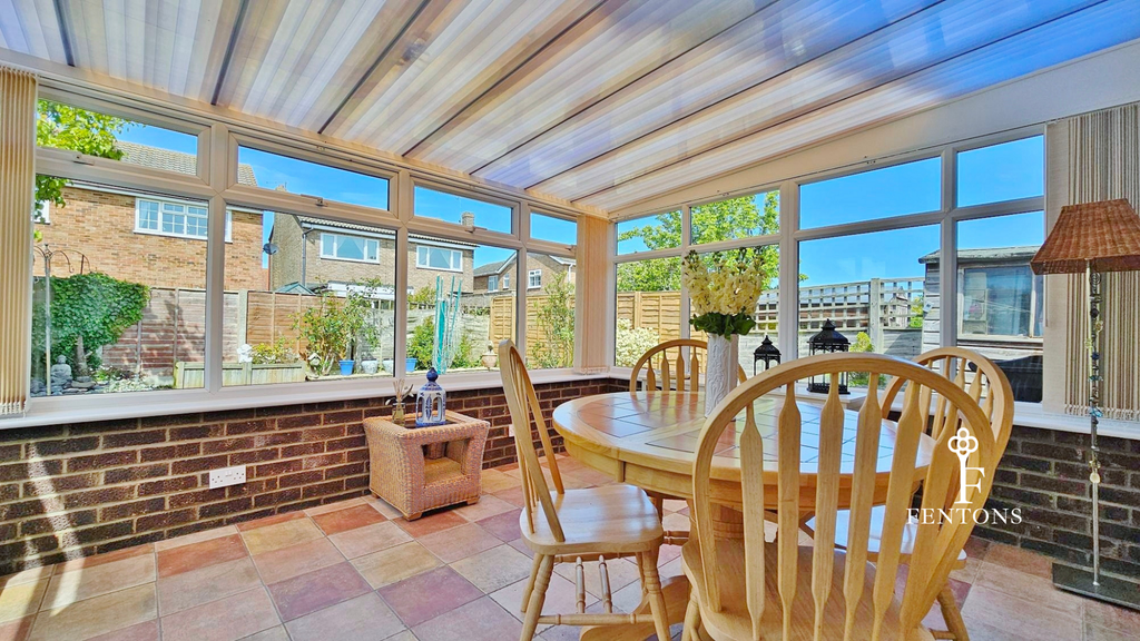 Property photo 3 of 17 Conservatory