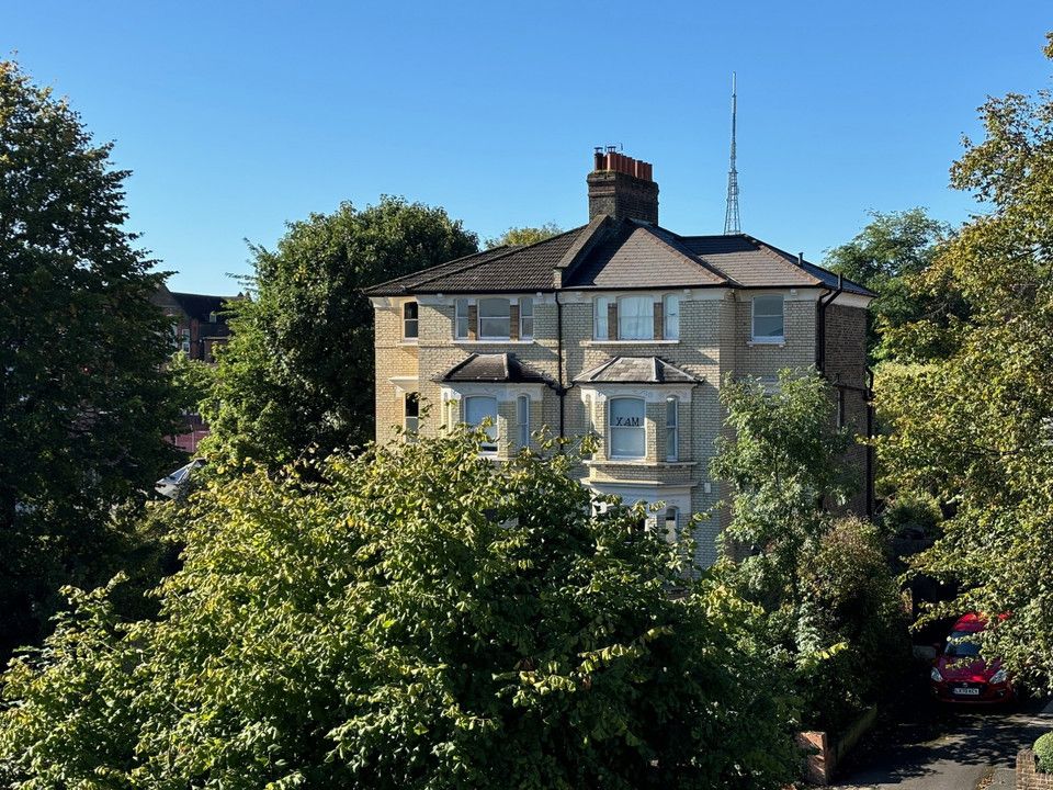 Property photo 1 of 25