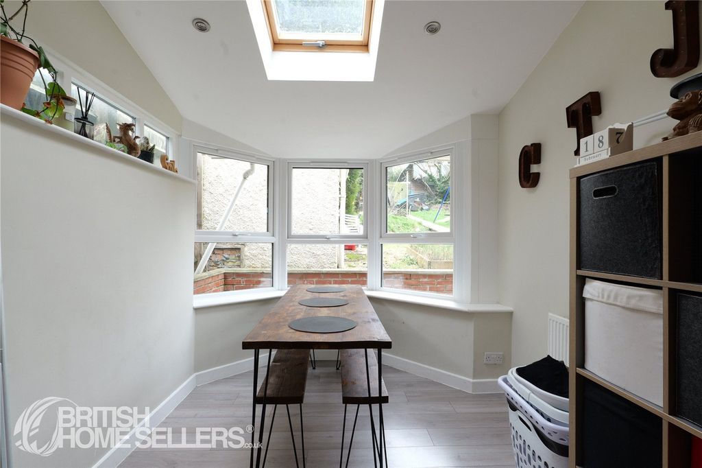 Property photo 3 of 23 Picture No. 58