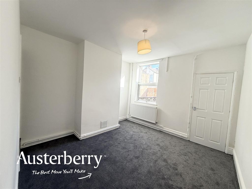 Property photo 3 of 9 Img_6647.Jpg