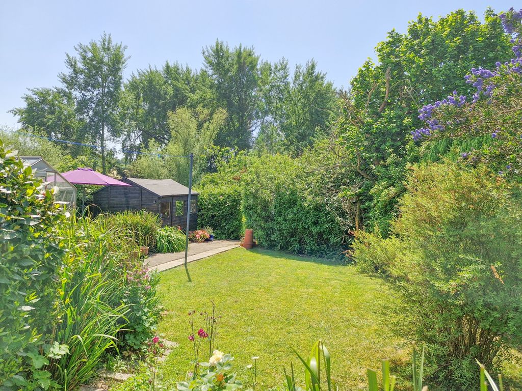 Property photo 3 of 57 5172048