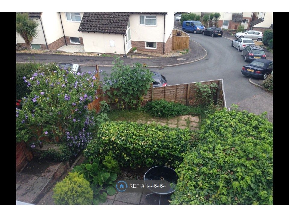 Property photo 2 of 30