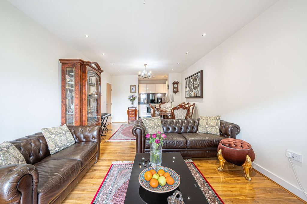 Property photo 1 of 13